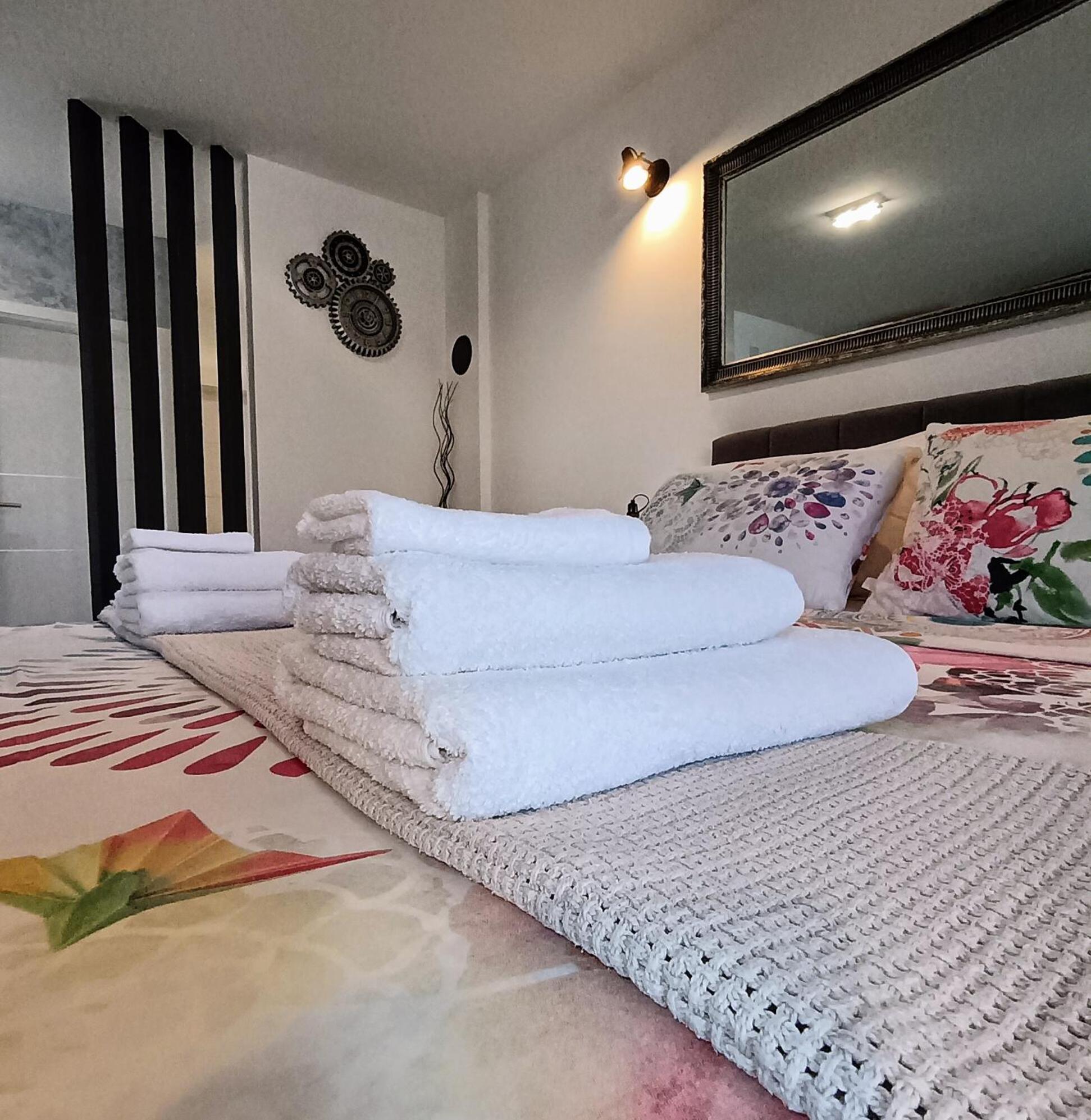 Holiday&Suite Klanac Vir Bagian luar foto
