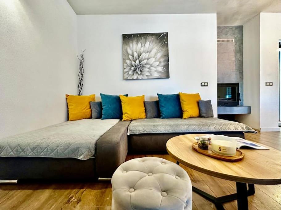Holiday&Suite Klanac Vir Bagian luar foto